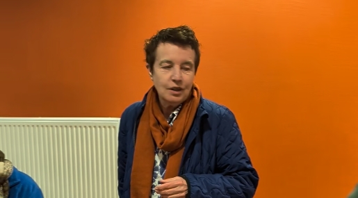 On poursuit notre campagne avec enthousiasme